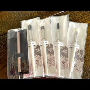 Paul & Joe makeup brushes bundle